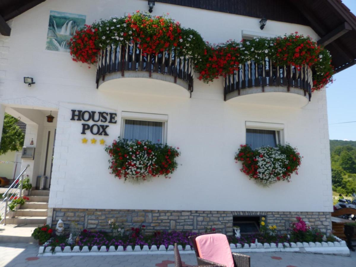 House Pox Hotel Plitvička Jezera Buitenkant foto